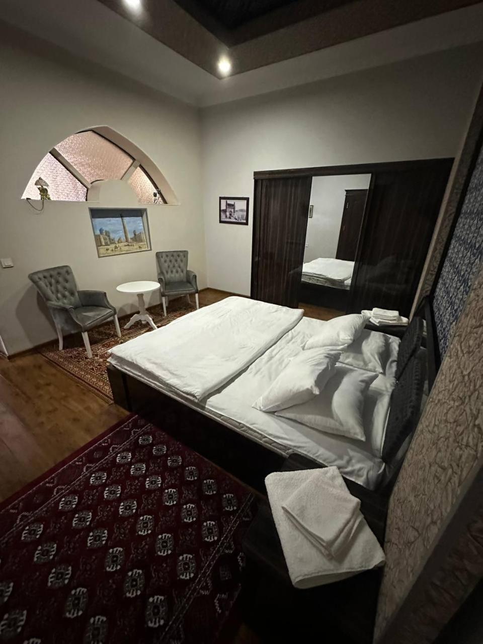 Turkistan Hotel Kogon Bagian luar foto