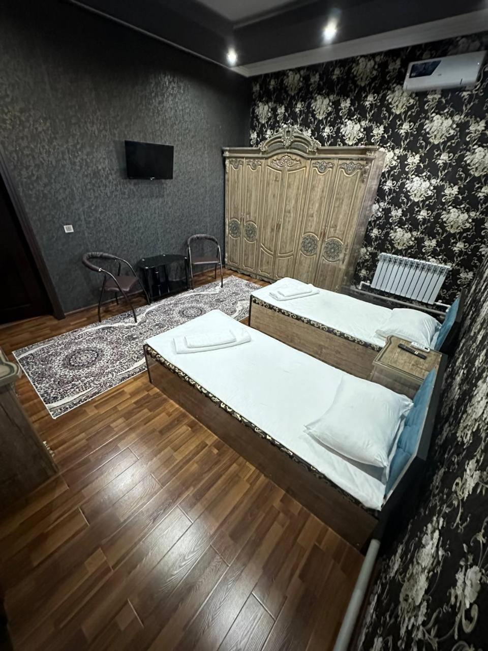 Turkistan Hotel Kogon Bagian luar foto